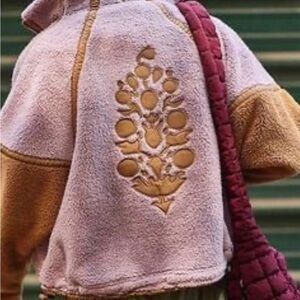 FP  Mountain High Logo Half Zip Fleece S